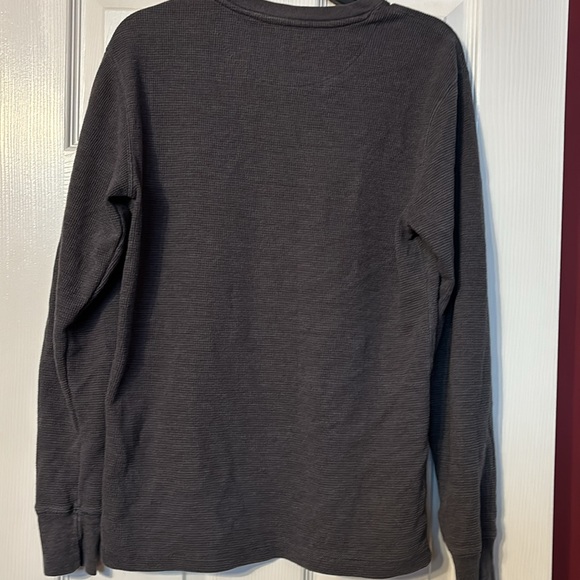 Faded glory dark grey long sleeve waffle shirt size medium (38-40) - Picture 5 of 5